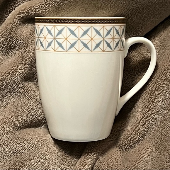 Fanquare Mug Geometric Star Design Replacement Cup Pristine No Chips Or Stains - Picture 1 of 6